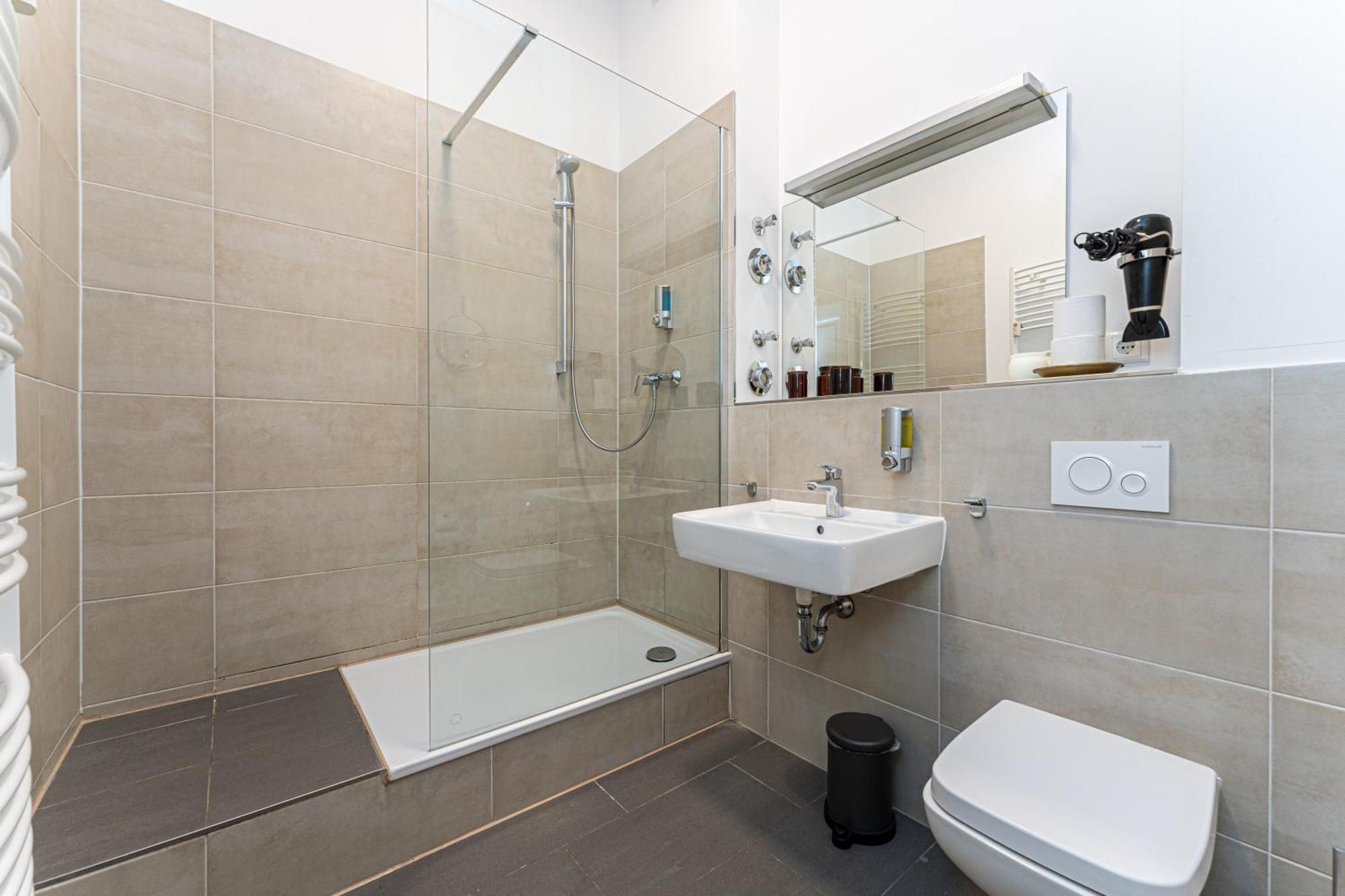 Be In Berlin Apartments Zentral Und Ruhig Fuer Familien Und Geschaeftsreisende In Schoeneberg מראה חיצוני תמונה